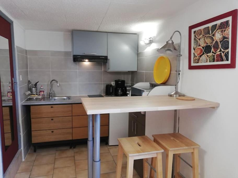 Studio 28M2 Climatise,Wifi, Proche Des Calanques,Plages La Ciotat Eksteriør bilde